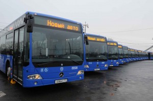 16 декабря 2014 Мэр Москвы Сергей Собянин осмотрел новые автобусы "Мосгортранса" на Воробьевых горах