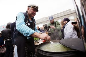 На площади Революции установят аквариум объемом полторы тысячи литров