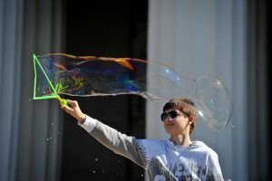 На Пушкинской площади пройдет шоу мыльных пузырей