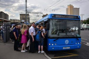 Автобусы и троллейбусы столицы будут ходить чаще