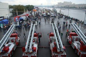 На Триумфальной площади покажут парад городской техники