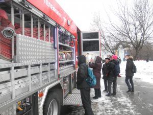 Огнеборцы центра столицы обучают жителей  оказанию первой медицинской помощи