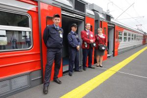 «Тайные пассажиры» проверили работу контролеров на пригородных поездах. Фото: "Вечерняя Москва"