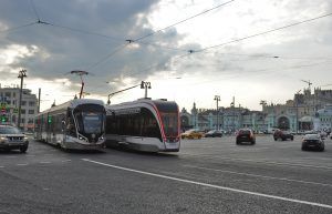 Горожане положительно оценили запуск трамвайного движения на площади Тверская Застава. Фото: "Вечерняя Москва"