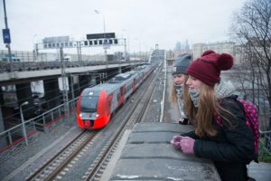 Интервал поездов МЦК в 2018 году не будет превышать четырех минут. Фото: архив, «Вечерняя Москва»