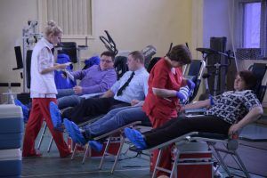 Акция по сбору донорской крови пройдет в досуговом центре одного из центральных районов. Фото: "Вечерняя Москва"