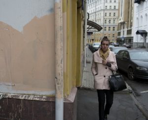 Вандальные надписи на фасаде дома в Старопименовском переулке закрасили. Фото: "Вечерняя Москва"