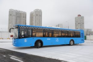 Дополнительный транспорт зарезервирован для трамвая №9. Фото: «Вечерняя Москва»