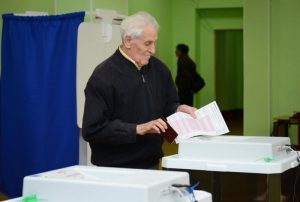 Порядка 200 тысяч граждан подали заявления для голосования по месту нахождения. Фото: Наталья Феоктистова, «Вечерняя Москва»