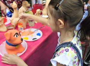 Керамика и живопись: дети из Тверского района посетят художественные мастерские. Фото: Пелагия Замятина, «Вечерняя Москва»