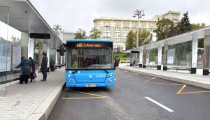 Пассажиропоток транспортного узла на Славянской площади вырос вдвое. Фото: официальный сайт мэра Москвы