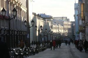 Выставку об истории субботников открыли на Никольской улице. Фото: архив, «Вечерняя Москва»