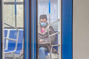 Дептранс: Утром 15 мая 99% пассажиров метро надели маски. Фото: сайт мэра Москвы