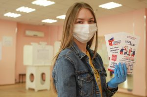 Проверку санитарных норм осуществляют на избирательных участках столицы. Фото: Наталия Нечаева, «Вечерняя Москва»