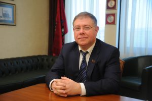 Председатель комиссии Московской городской Думы по городскому хозяйству и жилищной политике Степан Орлов