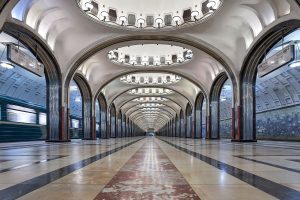 Первые ночные регистрации провели на станции метро «Маяковская». Фото: сайт мэра Москвы