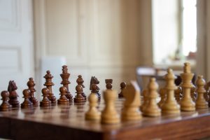 Итоги межрайонных турниров по шахматам стали известны в школе №1540. Фото: pixabay.com