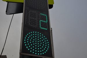 Бесконтактные кнопки на светофорах появились на двух улицах района. Фото: Анна Быкова