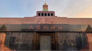 Мавзолей Ленина и некрополь временно закроют для посетителей. Фото: архив, «Вечерняя Москва»