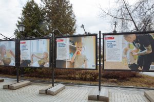 Фотовыставка о людях с расстройствами аутистического спектра открылась в саду «Эрмитаж». Фото: сайт мэра Москвы