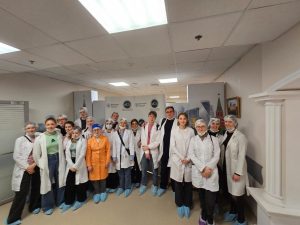 Ученики школы №1574 посетили экскурсию по Боткинской больнице. Фото: Telegram-канал школы