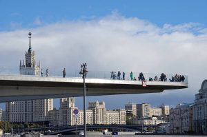 Парящий мост обновят в «Зарядье». Фото: Анна Быкова, «Вечерняя Москва»