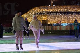 Каток откроют в Новослободском парке. Фото: Анна Быкова, «Вечерняя Москва»