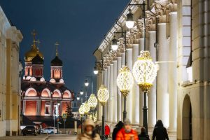 Ряд набережных в районе украсили в районе. Фото: сайт мэра Москвы 