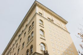 Многоквартирный дом в районе благоустроили в этом году. Фото: Фонд капитального ремонта многоквартирных домов города Москвы